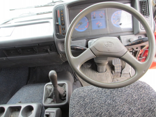 FB4J 140แรง ตู้แห้ง2บาน ยาว5เมตร