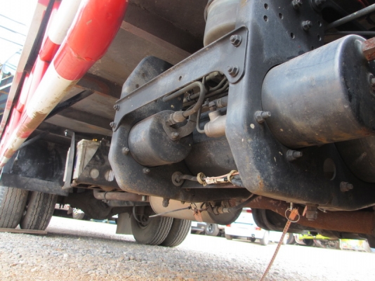 FB4J 140แรง ตู้แห้ง2บาน ยาว5เมตร