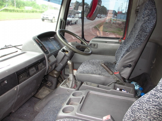 FB4J 140แรง ตู้แห้ง2บาน ยาว5เมตร