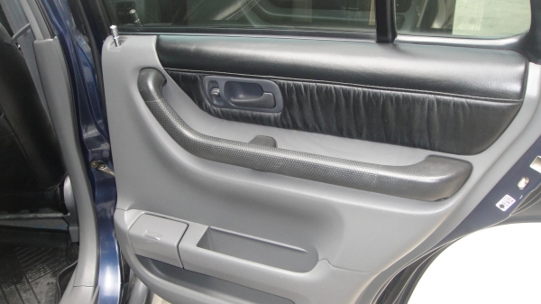HONDA CRV ปลายปี2000 รถสวยจัด ดาวน์15000 HONDA CRV ปลายปี2000 รถสวยจัด ดาวน์15000