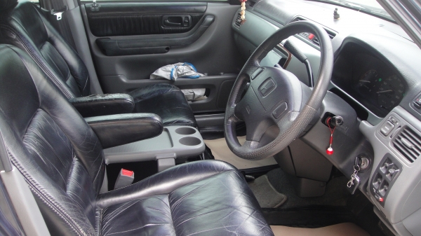 HONDA CRV ปลายปี2000 รถสวยจัด ดาวน์15000 HONDA CRV ปลายปี2000 รถสวยจัด ดาวน์15000