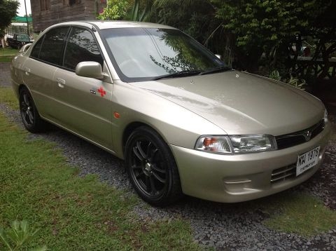 รถมือเดียวออกห้าง สภาพดี เครื่อง เกียร์ช่วงล่างดี แม็ก LENSO ขอบ 17 รถมือเดียวออกห้าง สภาพดี เครื่อง เกียร์ช่วงล่างดี แม็ก LENSO ขอบ 17