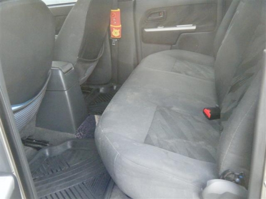 ขายรถบ้าน 4 ประตู ตัวท็อป ปี 2005 โฟวิล