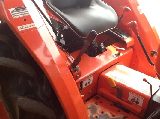 คูโบต้า L2808 4 WD 2 เพลา พร้อมตัดหญ้า 1.20 LCS ใหม่ ทำงาน 1129 ชั่วโมง