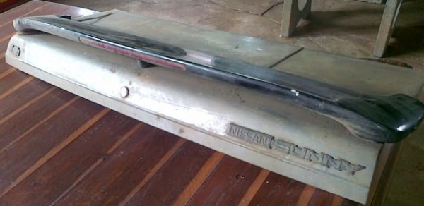 ประตู ฝากระโปรง บานประตู นิสสันซันนี่b11