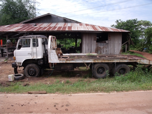 ขายสิบล้อเทรเลอร์์ SUMO 226 EM100 เครื่องเดิม เกียร์เดิม เฟืองท้ายเดิม มีสโลว์กลาง ราคา 710,000.00 บาท ต่อรองได้ สนใจ โทร. 081-9176906