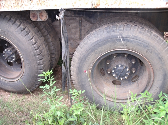 ขายสิบล้อเทรเลอร์์ SUMO 226 EM100 เครื่องเดิม เกียร์เดิม เฟืองท้ายเดิม มีสโลว์กลาง ราคา 710,000.00 บาท ต่อรองได้ สนใจ โทร. 081-9176906