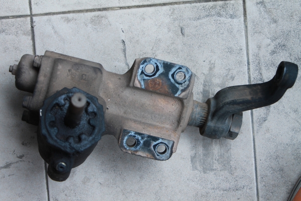 ขายกระปุกพวงมาลัยเดิม(ไม่เพวาเวอร์) นิสสันเออร์แวนอี24