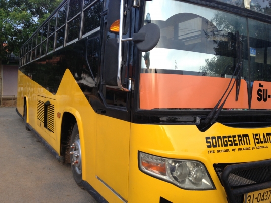 ขายบัส 12 เมตรสภาพดีพร้อมใช้เครืองกลาง