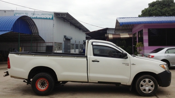 +วีโก้หัวเดียว LPG 2JZ เกียร์ธรรมดา+ประหยัด+ เดิมๆไม่มีชน พร้อมใช้ 082-381-6797