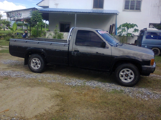 ขายรถกะบะนิสสันบิ๊กเอ็มตอนเดียว