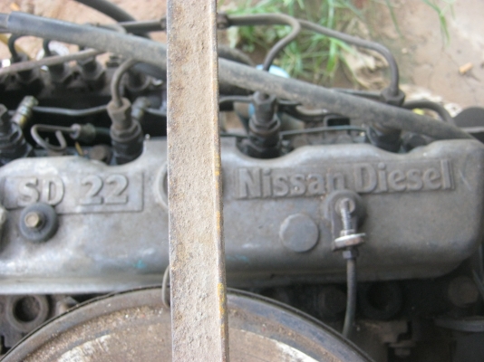 ฃายด่วนเครื่องปั่นไฟ 10 กิโล เครื่องยนต์นิสสัน sd 22 สภาพพร้อมไช้งาน