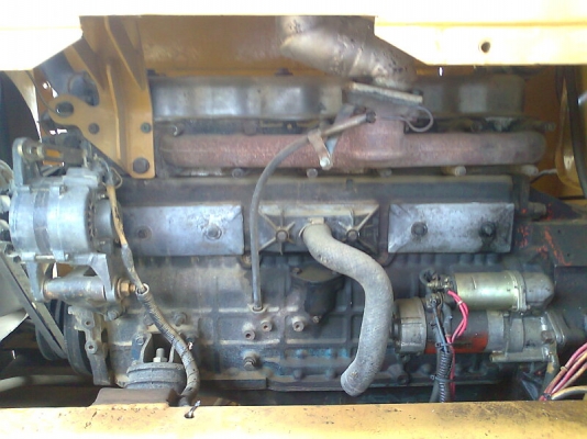 KOMATSU 515 เครื่องดี เกียร์ดี ระบบการทำงานดี ขับ 4 WD เอวแน่น ตักแรง ตักไว ประหยัด.