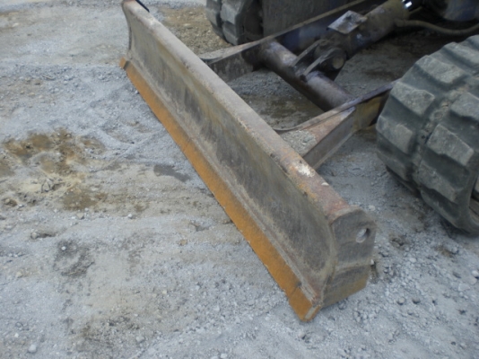 ขายรถขุดเล็ก KOMATSU PC45-1E sn:3960 Yr.1995 Hr.7560,สภาพดีครับใช้งานได้เลย แทรกยางใหม่ ราคาไม่สูงครับ โทรมานะ 085-9049669 ขายรถขุดเล็ก KOMATSU PC45-1E sn:3960 Yr.1995 Hr.7560,สภาพดีครับใช้งานได้เลย แทรกยางใหม่ ราคาไม่สูงครับ โทรมานะ 085-9049669