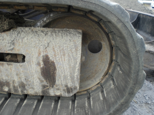 ขายรถขุดเล็ก KOMATSU PC45-1E sn:3960 Yr.1995 Hr.7560,สภาพดีครับใช้งานได้เลย แทรกยางใหม่ ราคาไม่สูงครับ โทรมานะ 085-9049669 ขายรถขุดเล็ก KOMATSU PC45-1E sn:3960 Yr.1995 Hr.7560,สภาพดีครับใช้งานได้เลย แทรกยางใหม่ ราคาไม่สูงครับ โทรมานะ 085-9049669