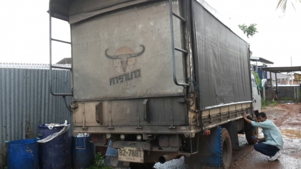 ขายด่วนหกล้อMITSUBISHIปี38 115แรงม้าราคาย่อมเยาว์รีบจอง0811838154