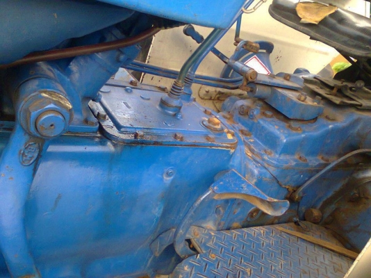 รถไถ FORD 6600 T3 ตัวเต็ม รถเก่านอก  เอกสารเล่มทะเบียนพร้อมโอน