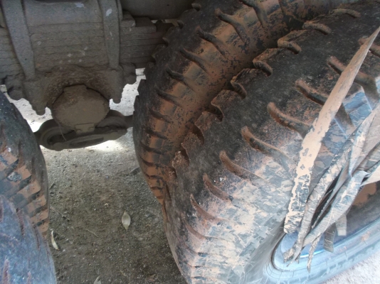 ขายด่วนรถสิบล้อDEGA1เพลาเครือง195แรงม้าปี42