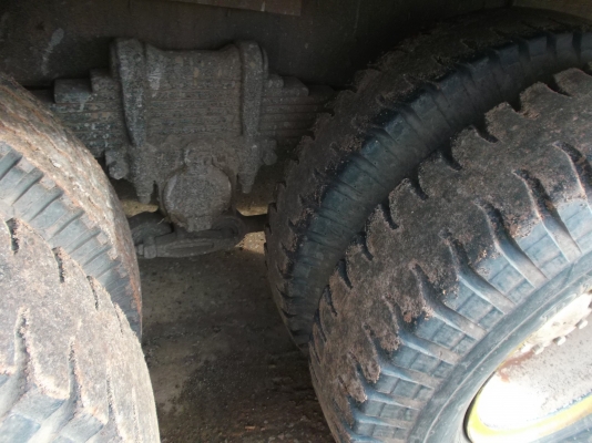 ขายด่วนรถสิบล้อDEGA1เพลาเครือง195แรงม้าปี42