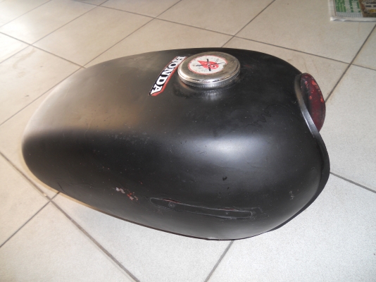 ถังน้ำมัน HONDA รุ่น S110