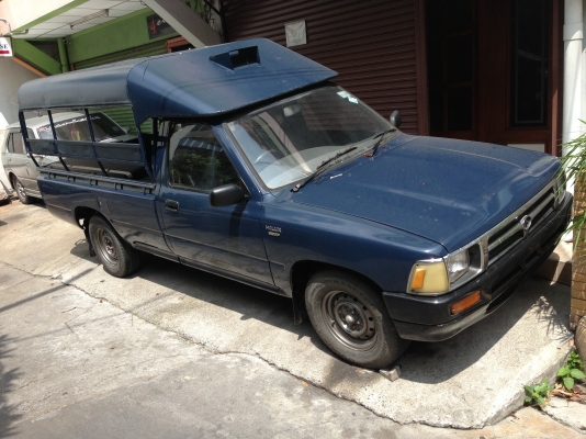 Toyota Hilux Mighty-x ปี 1991 สภาพพร้อมใช้ ราคากันเองครับ