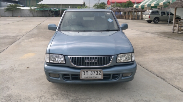 ขายถูกๆอีซูซุดร้าก้อน4ประตู เครื่อง3.0 โบใหญ่ เกียร์ธรรมดา ซื้อไปคุ้มซ่อมหมดแล้วรถพร้อมใช้