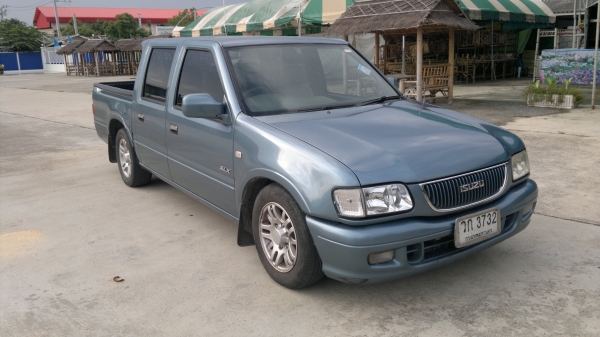 ขายถูกๆอีซูซุดร้าก้อน4ประตู เครื่อง3.0 โบใหญ่ เกียร์ธรรมดา ซื้อไปคุ้มซ่อมหมดแล้วรถพร้อมใช้