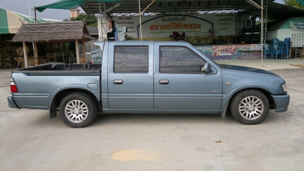 ขายถูกๆอีซูซุดร้าก้อน4ประตู เครื่อง3.0 โบใหญ่ เกียร์ธรรมดา ซื้อไปคุ้มซ่อมหมดแล้วรถพร้อมใช้