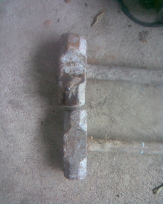 ฆ้อนปอนเหล็กดีเหนียวรุ่นเก่า