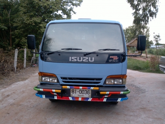 ขาย NPR 120  ฝาขาว ปี 40  ช่วงล่างใหญ่    F - หลัง