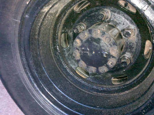 ขาย NPR 120  ฝาขาว ปี 40  ช่วงล่างใหญ่    F - หลัง