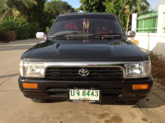 TOYOTA Hilux Mighty-X สวยๆ