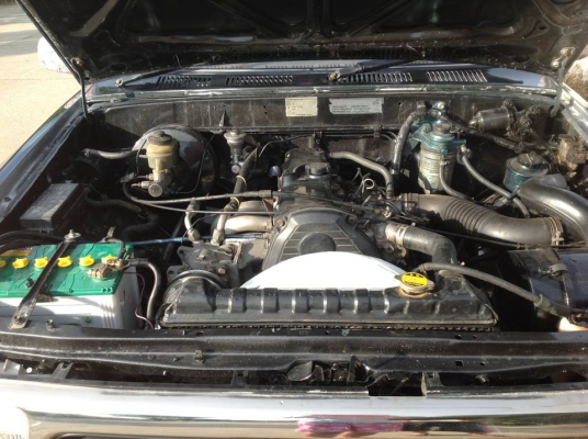 TOYOTA Hilux Mighty-X สวยๆ