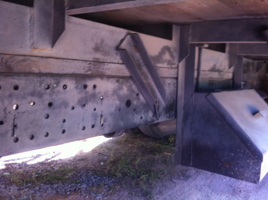 ขาย NPR 130 turbo ปี 48 ยาว5 เมตร ขาย NPR 130 turbo ปี 48 ยาว5 เมตร