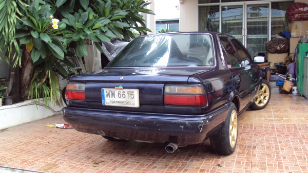 ขายด่วนรถบ้านTOYOTA, COROLLAตัวท๊อบเครื่องหัวฉีดช่างล่างดีแก๊ส+น้ำมันแอร์เย็นราคาต่อรองได้ครับ