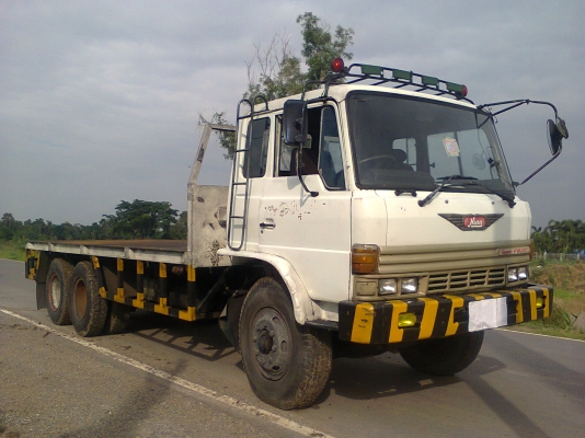 ขายด่วน10ล้อซูโม้FM227กระบะพื้นเรียบแข็งแรงรถสวยพร้อมใช้ราคาถูก