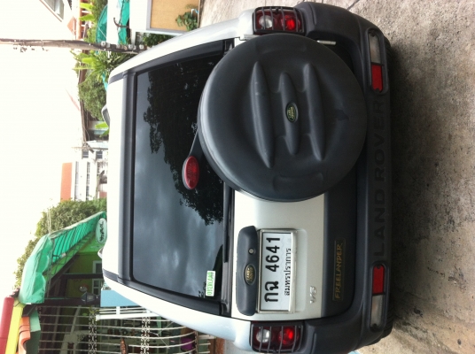 ขายด่วน LANDROVER FREELANDER ต้องการใช้เงินเจ้าของจะไปทำงานต่างประเทศ