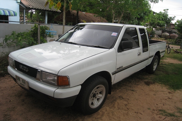 ขายรถบ้าน กระบะแค็ป ISUZU TFR SL 2500di ปี37 ไม่เคยทำสีรถใหม่ กระบะแม็คลายเนอร์ ล้อแม็ค ภายในสวย ราคาต่อรองได้