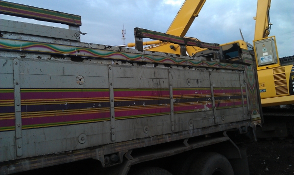 ขายกระบะ10ล้อดั๊มติดรถISUZU