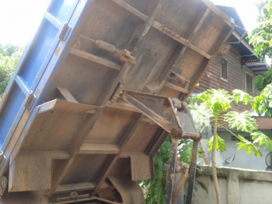 ขายรถบรรทุกหกล้อดั๊มพ์ Isuzu NKR เครื่อง 4BE1-110 แรง ดั๊มพ์ 3 คิว รถประกอบ F หลัง ยางใหม่ทุกเส้น ทะเบียนพร้อม