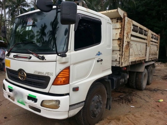 รถฮีโน่ 10 ล้อดั้ม 260 แรงม้า ปี 47 ( ขายแม่/ลูก ) สนใจติดต่อ 081 - 6079515