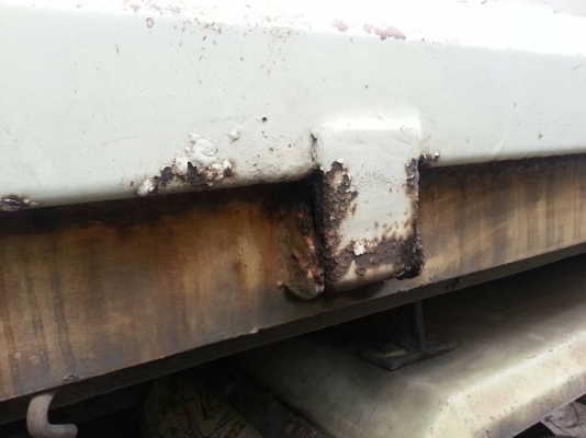 รถฮีโน่ 10 ล้อดั้ม 260 แรงม้า ปี 47 ( ขายแม่/ลูก ) สนใจติดต่อ 081 - 6079515