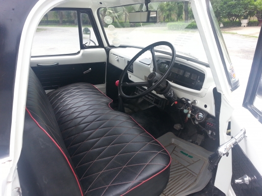 ขายDODGE 200 น่าเก็บสะสม ทะเบียนแท้คู่ตัว ขายDODGE 200 น่าเก็บสะสม ทะเบียนแท้คู่ตัว