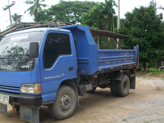 6 ล้อดั้ม ISUZU NPR 130 แรง ปี48