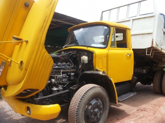 Hโน  กินตึก