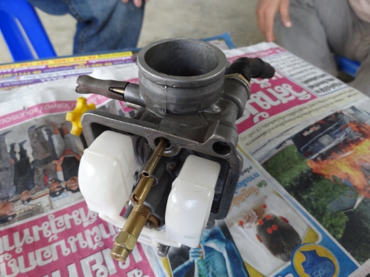 คาร์บู เอ็นโปร พร้อมใช้ เดินเบาอยู่ ส่งให้ได้ครับ คาร์บู เอ็นโปร พร้อมใช้ เดินเบาอยู่ ส่งให้ได้ครับ