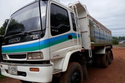 10ล้อดั้มISUZU DECA 270ปี ดั้มมิเนียม แม่ลูกๆ3คาน(เหล็ก)