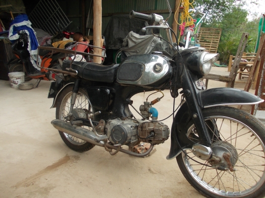 ขาย c200 งามๆถูกๆเดิมเครื่องดีมากครับ