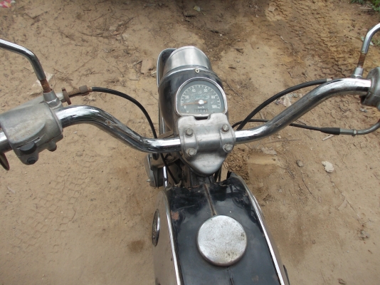 ขาย c200 งามๆถูกๆเดิมเครื่องดีมากครับ