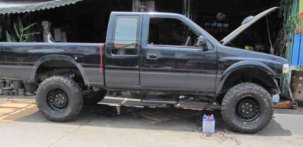 ขายยาง FEDERAL 265-75-16 ปี 42/10 พร้อมกะทะ oofset-40 ถูกมาก ขายยาง FEDERAL 265-75-16 ปี 42/10 พร้อมกะทะ oofset-40 ถูกมาก